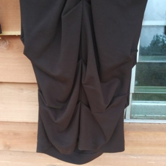 NWT - Nicole Miller Off the shoulder brown dress - Picture 10 of 16